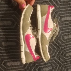 Womans Nikes